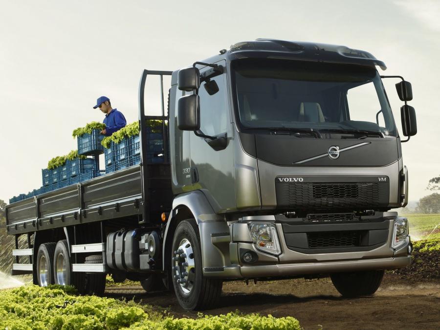  Volvo VM 330 6x2 2014 года  (фото 1 из 5)